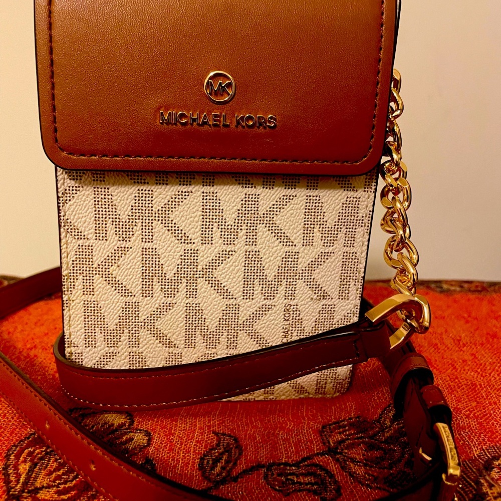 Phone purse